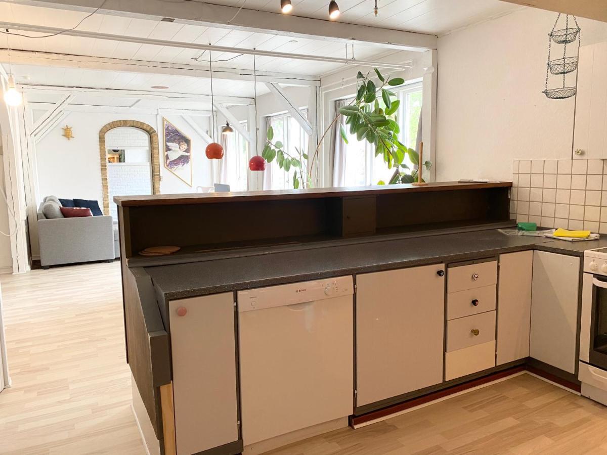 Studio Apartment In The Heart Of Højer Esterno foto