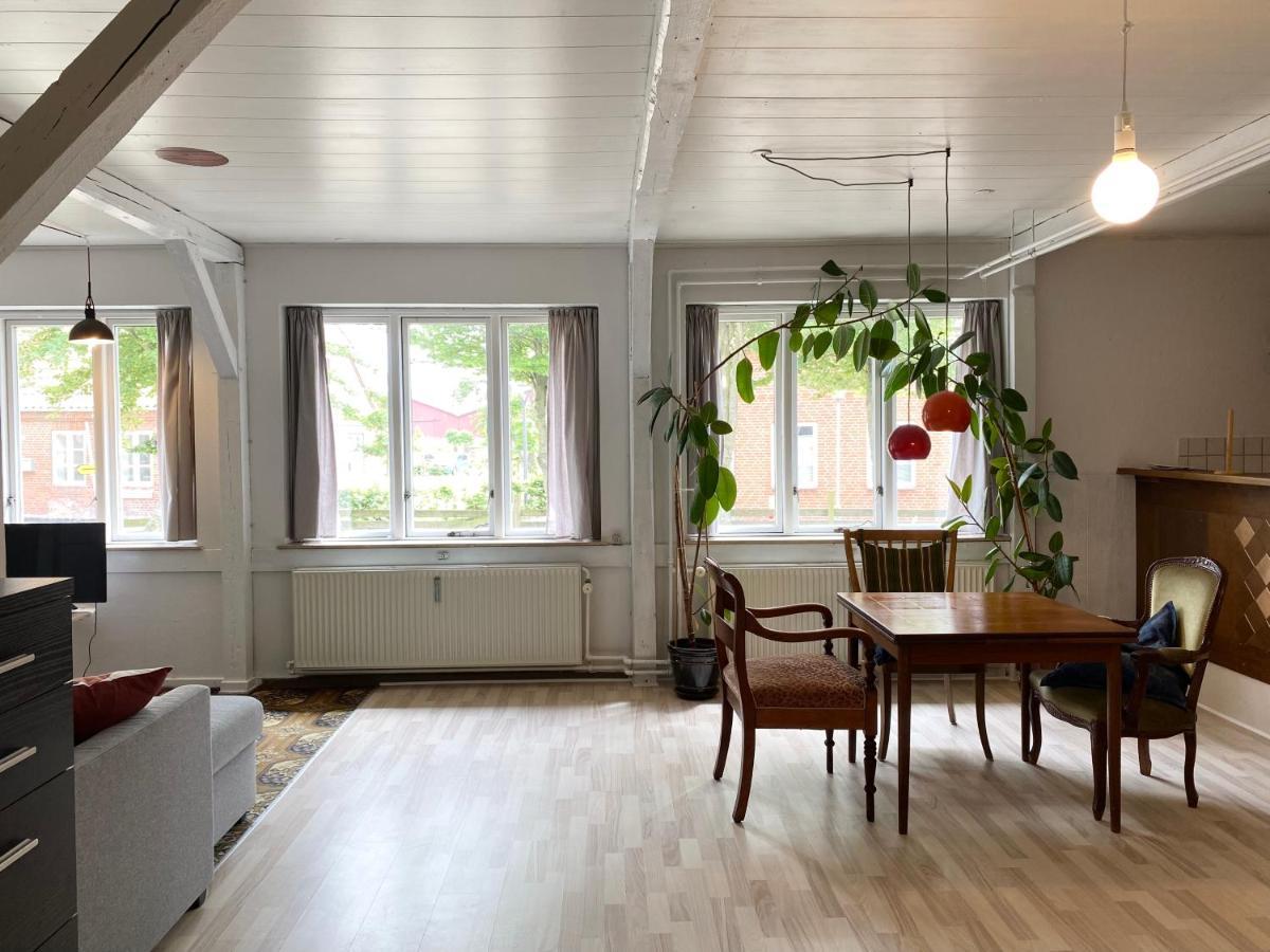 Studio Apartment In The Heart Of Højer Esterno foto